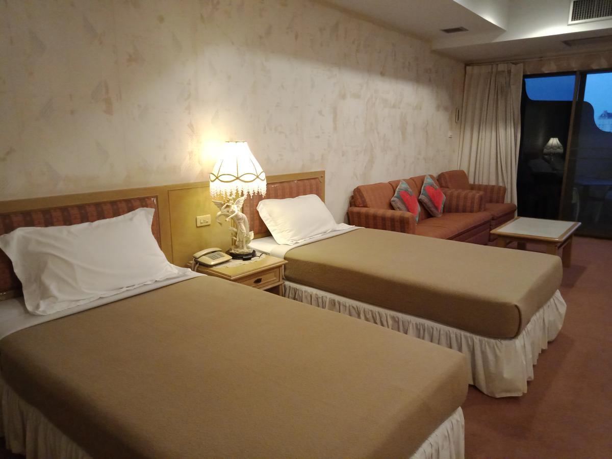 Cha-Am Grand Condotel Exteriér fotografie